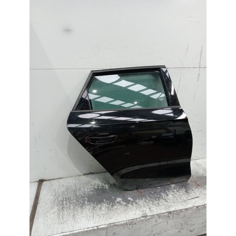 Recambio de puerta trasera derecha para seat leon sportstourer (kl8) referencia OEM IAM   