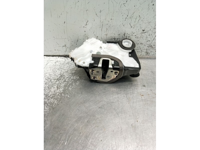 Recambio de motor cierre centralizado delantero derecho para subaru xv (gt) 2.0 i e-boxer awd (gte) referencia OEM IAM M5611530 
