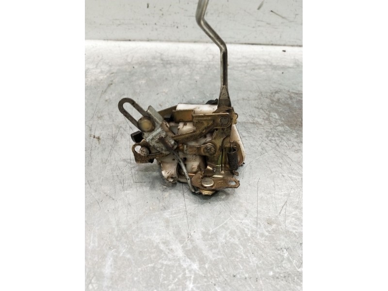 Recambio de motor cierre centralizado delantero derecho para mitsubishi montero (v20/v40) referencia OEM IAM  3p 