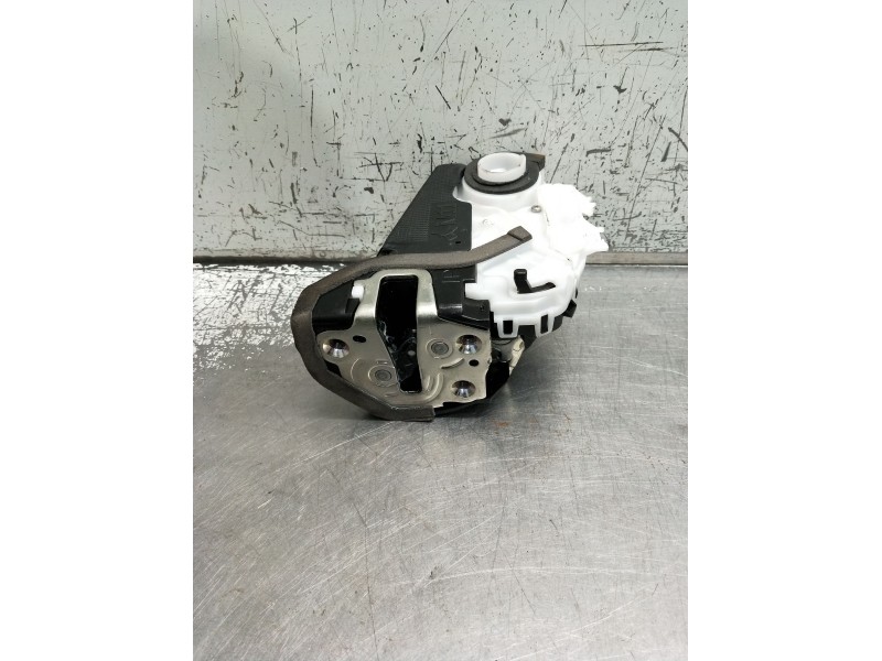 Recambio de motor cierre centralizado trasero izquierdo para subaru xv (gt) 2.0 i e-boxer awd (gte) referencia OEM IAM m5614520 