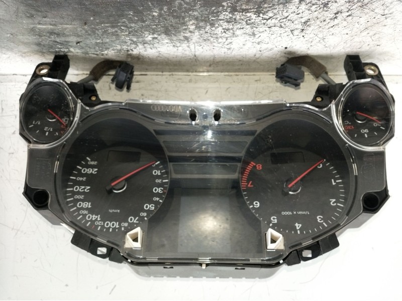 Recambio de cuadro instrumentos para audi a8 (4e2) 4.2 quattro referencia OEM IAM 4E0920900E  