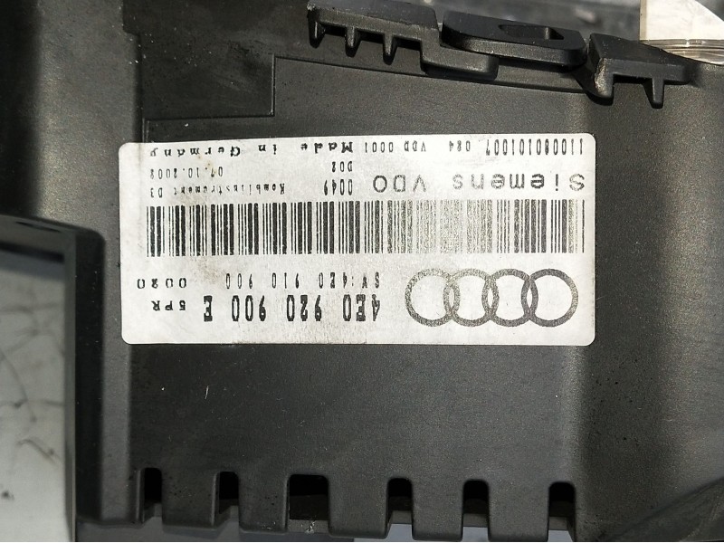 Recambio de cuadro instrumentos para audi a8 (4e2) 4.2 quattro referencia OEM IAM 4E0920900E  