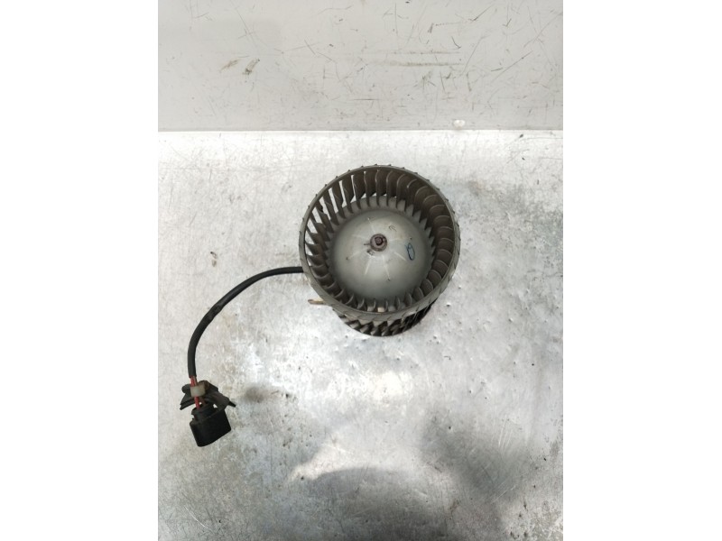 Recambio de motor calefaccion para audi a8 (4e2) 4.2 quattro referencia OEM IAM 0130111047  