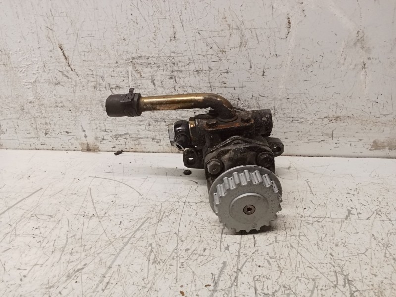Recambio de bomba direccion para volkswagen touareg (7la) tdi r5 referencia OEM IAM   