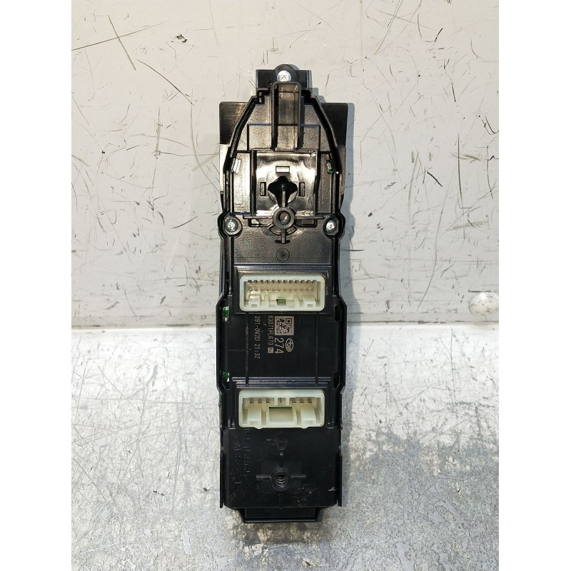 Recambio de mando elevalunas delantero izquierdo para subaru xv (gt) 2.0 i e-boxer awd (gte) referencia OEM IAM 83071FL670  