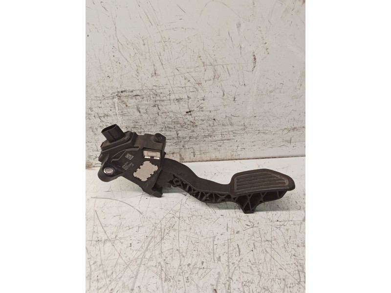 Recambio de potenciometro pedal para toyota yaris live referencia OEM IAM 7811000160  