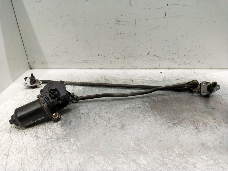 Recambio de motor limpia delantero para mitsubishi montero (v20/v40) referencia OEM IAM mb6232878491006121  