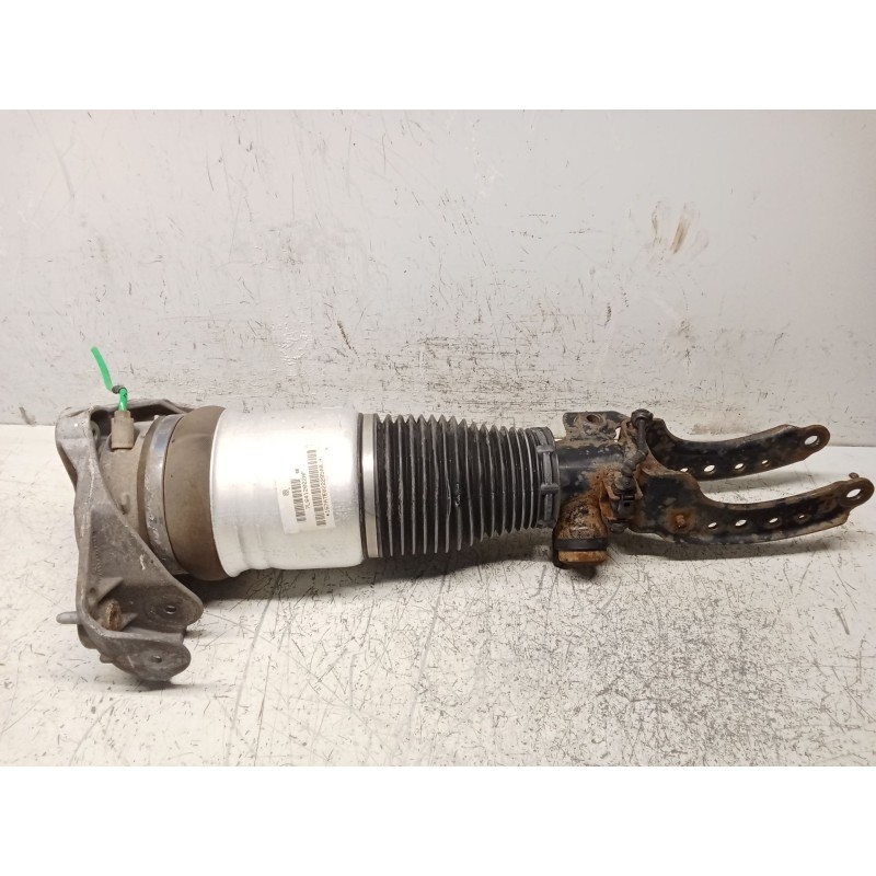 Recambio de amortiguador delantero derecho para volkswagen touareg (7la) tdi r5 referencia OEM IAM 7L6412022AF  