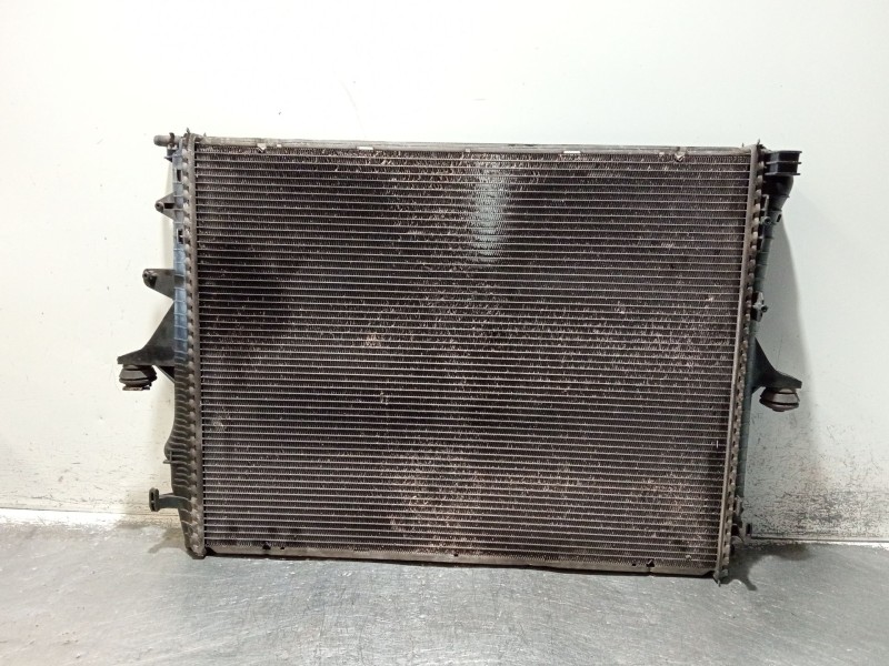Recambio de radiador agua para volkswagen touareg (7la) referencia OEM IAM A6701 A7331 