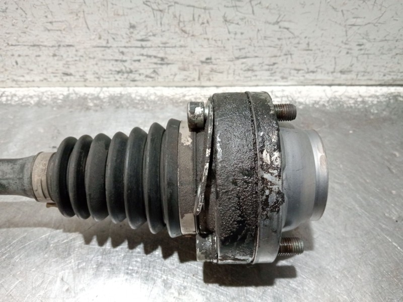 Recambio de transmision delantera izquierda para volkswagen touareg (7la) referencia OEM IAM 7L6407271A  