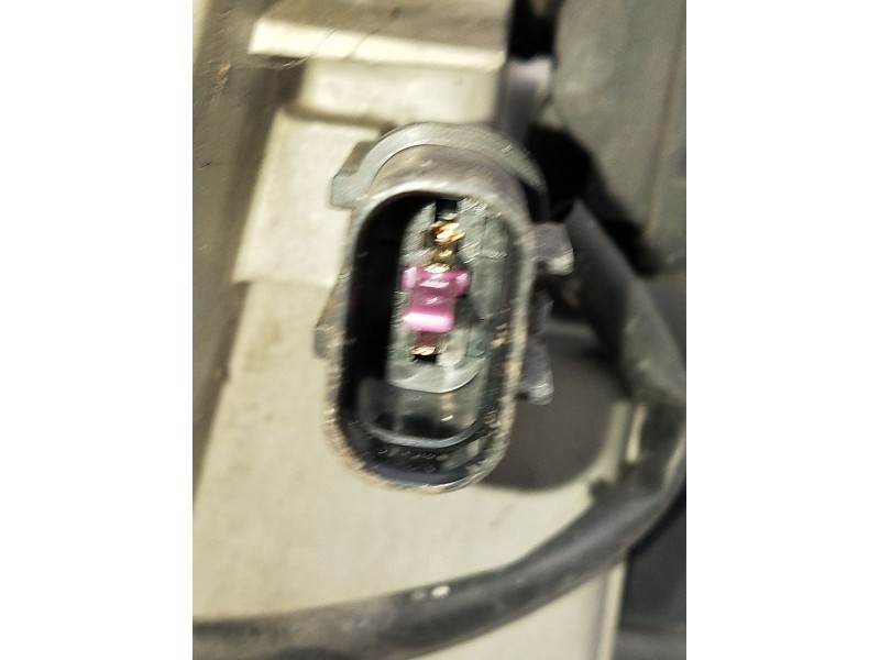 Recambio de faro izquierdo para mitsubishi galloper (hyundai) referencia OEM IAM   