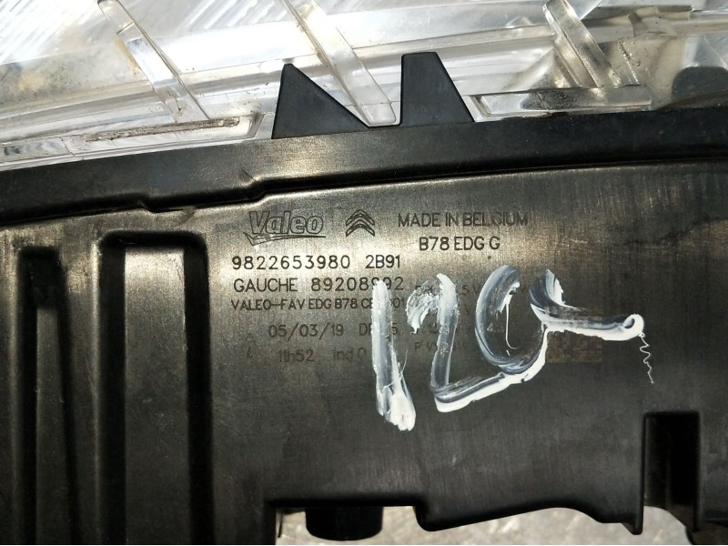 Recambio de piloto delantero izquierdo para citroën c4 spacetourer 1.2 referencia OEM IAM 9822653980  