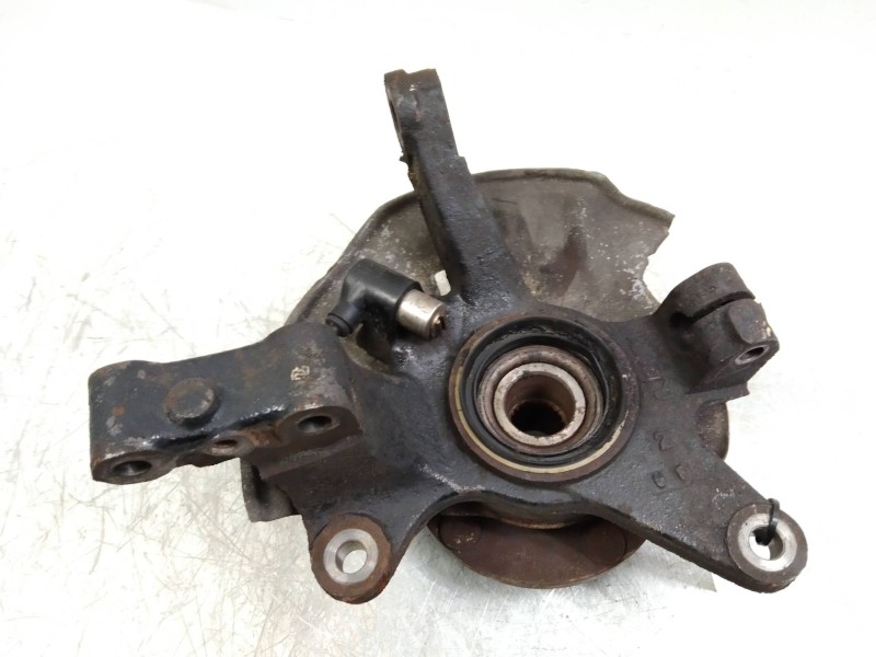 Recambio de mangueta delantera derecha para mazda 626 berl./coupe/famil. (gd/gv) referencia OEM IAM   