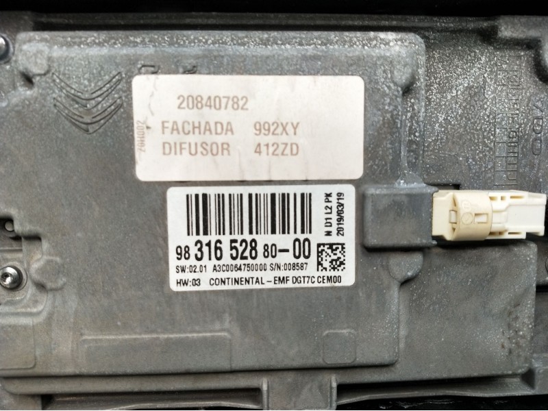 Recambio de pantalla multifuncion para citroën c4 spacetourer 1.2 referencia OEM IAM 983165288000 MANDO CALEFACCIÓN 