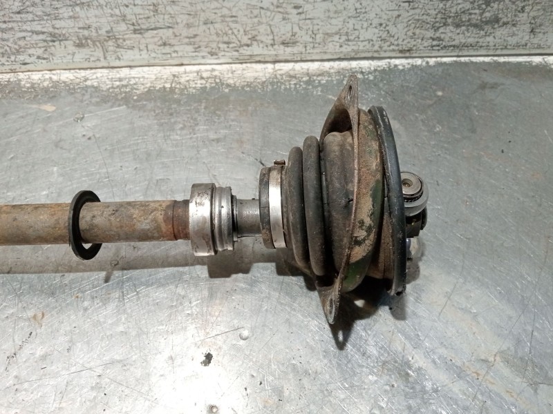 Recambio de transmision delantera izquierda para renault clio i (b/c57_, 5/357_) 1.4 referencia OEM IAM   