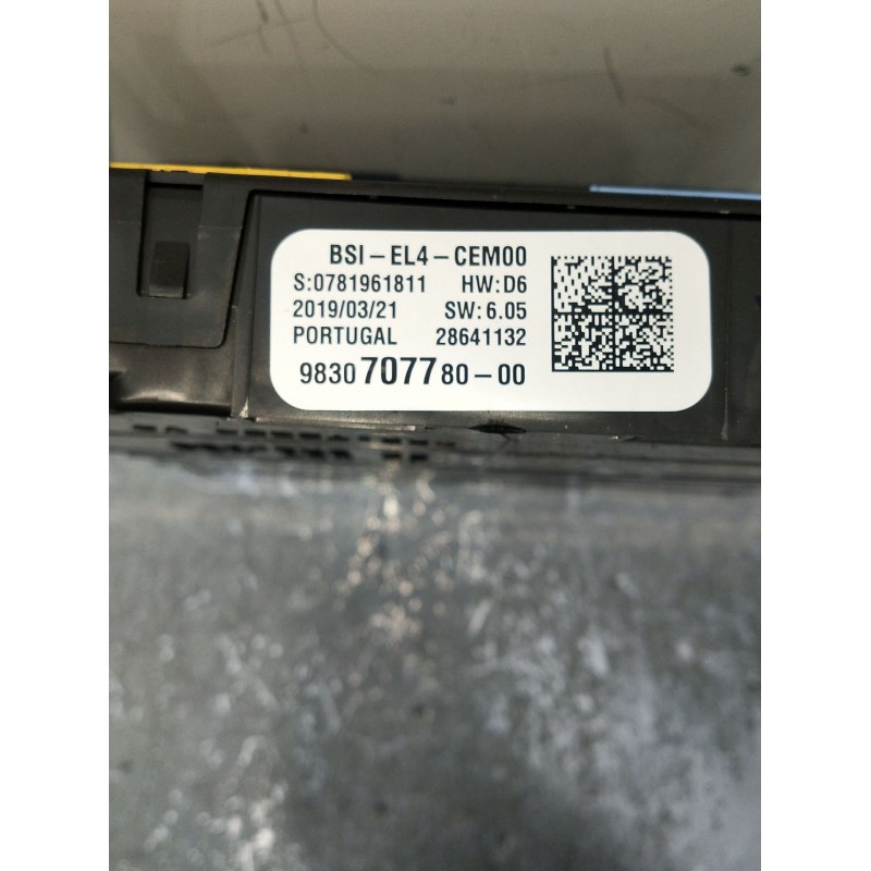 Recambio de caja reles / fusibles para citroën c4 spacetourer 1.2 referencia OEM IAM 983070778000  