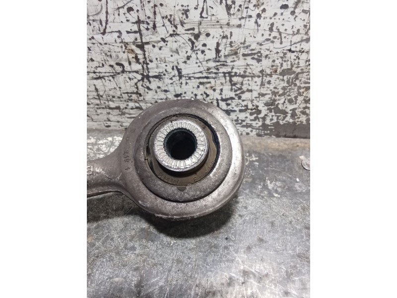 Recambio de brazo suspension superior delantero derecho para bmw serie 1 berlina (e81/e87) 120d referencia OEM IAM   