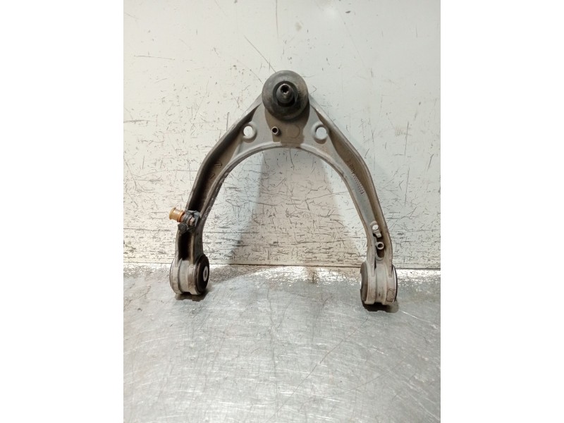 Recambio de brazo suspension superior delantero derecho para volkswagen touareg (7la) referencia OEM IAM 7L0407047A  