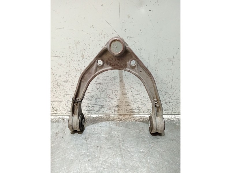 Recambio de brazo suspension superior delantero izquierdo para volkswagen touareg (7la) referencia OEM IAM 7L0407047A  