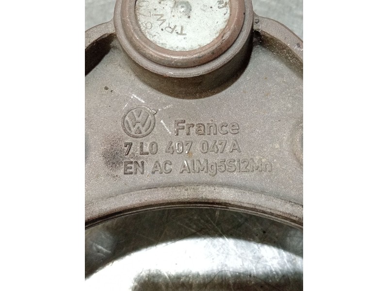 Recambio de brazo suspension superior delantero izquierdo para volkswagen touareg (7la) referencia OEM IAM 7L0407047A  