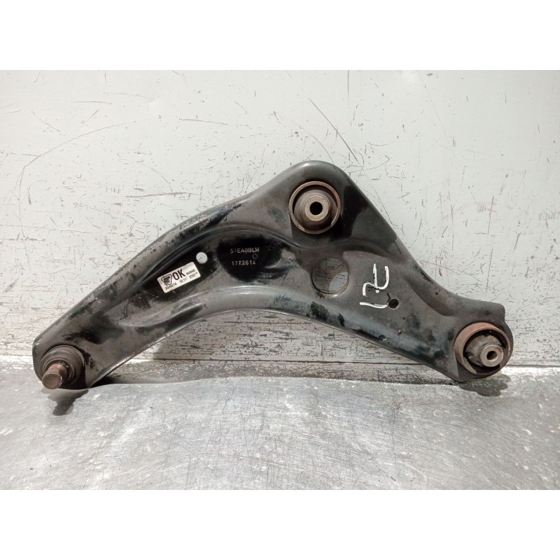 Recambio de brazo suspension inferior delantero izquierdo para nissan qashqai ii (j11, j11_) 1.5 dci referencia OEM IAM 54EA0BLH