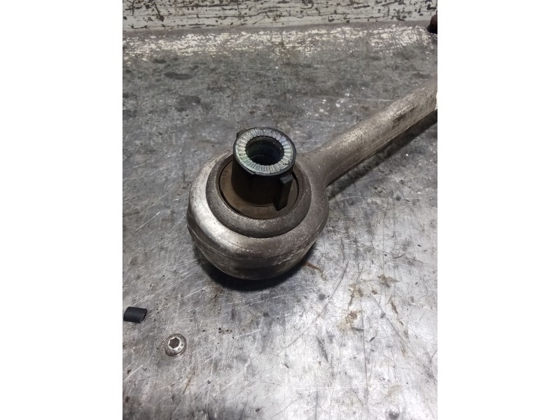 Recambio de brazo suspension superior delantero izquierdo para bmw serie 1 berlina (e81/e87) 120d referencia OEM IAM   