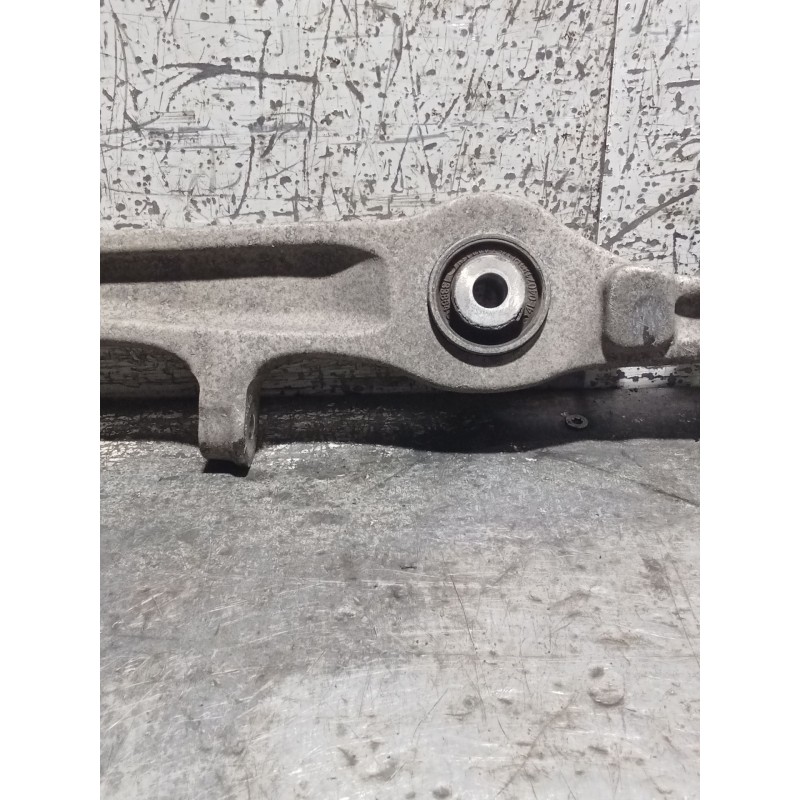 Recambio de brazo suspension inferior delantero izquierdo para audi a6 berlina (4f2) 2.0 tdi referencia OEM IAM   