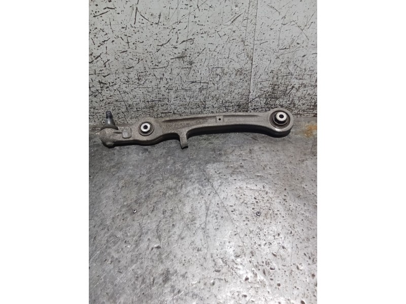 Recambio de brazo suspension inferior delantero derecho para audi a6 berlina (4f2) 2.0 tdi referencia OEM IAM   