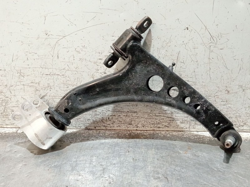 Recambio de brazo suspension inferior delantero derecho para opel insignia b sports tourer (z18) 2.0 cdti (35) referencia OEM IA