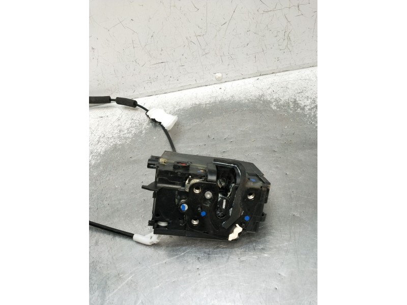 Recambio de motor cierre centralizado trasero derecho para citroën c4 spacetourer 1.2 referencia OEM IAM 9826133680  