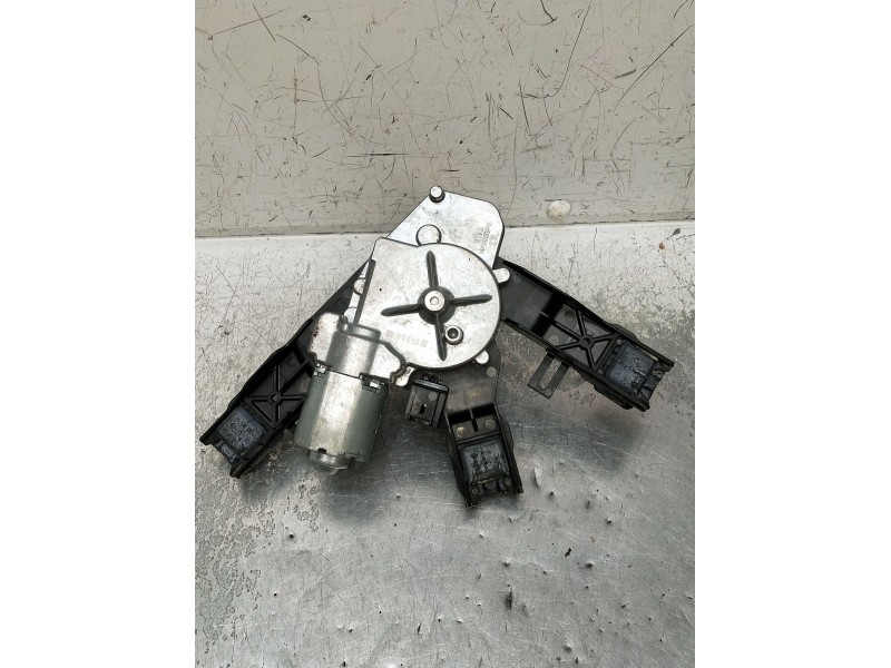 Recambio de motor limpia trasero para citroën c4 spacetourer 1.2 referencia OEM IAM 0390205110  