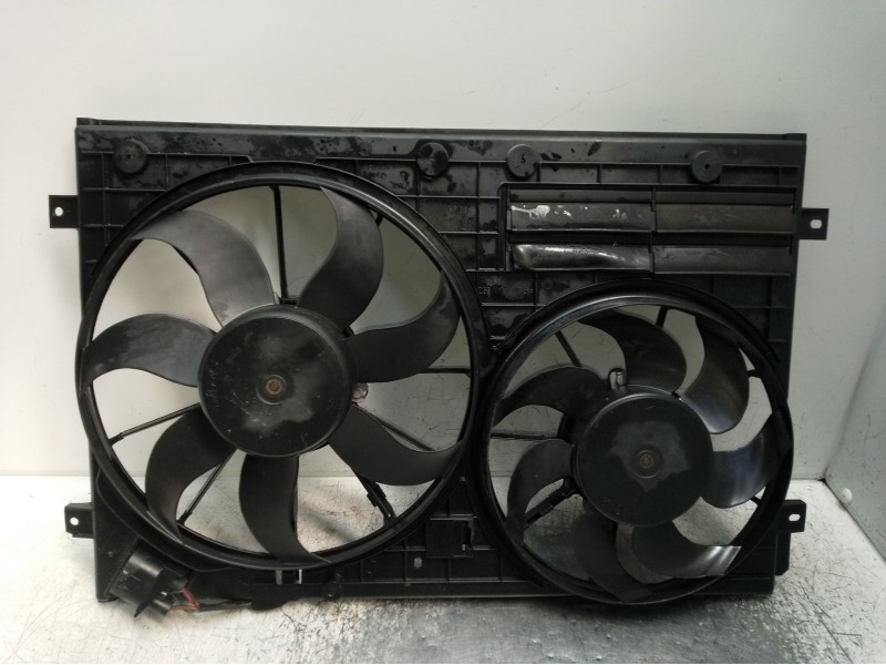Recambio de electroventilador para volkswagen tiguan (5n1) advance referencia OEM IAM 1K0121207AT  