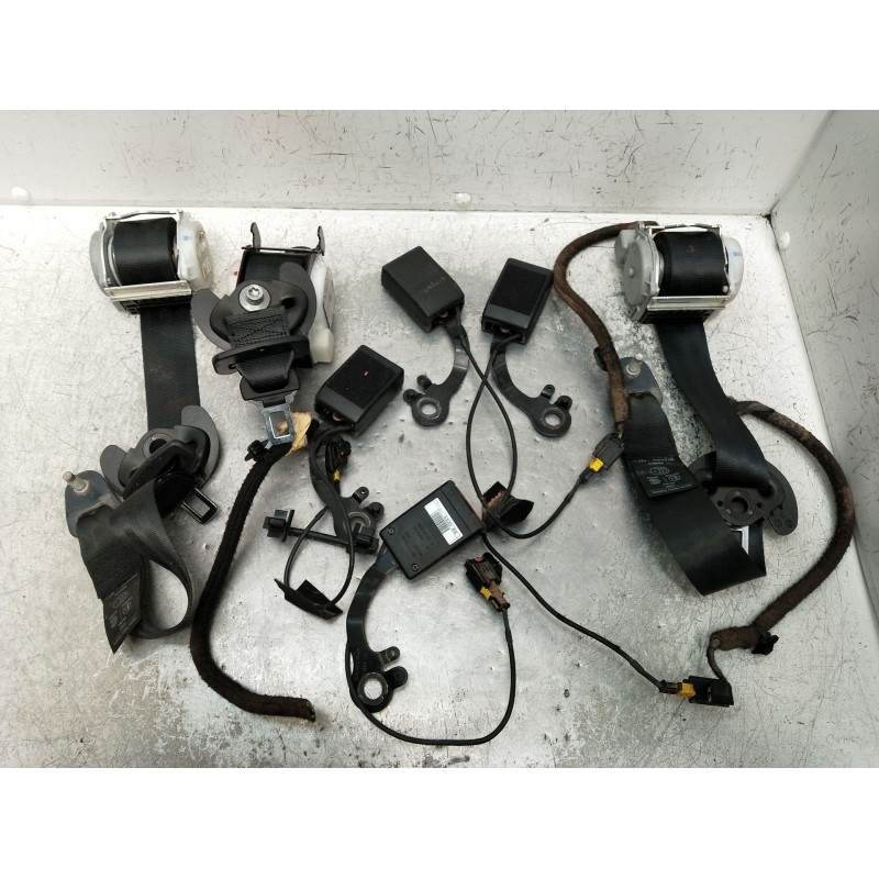 Recambio de juego cinturones trasero para citroën c4 spacetourer 1.2 referencia OEM IAM   