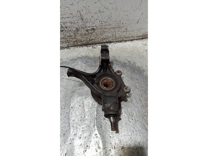 Recambio de mangueta delantera izquierda para citroen c4 berlina cool referencia OEM IAM   