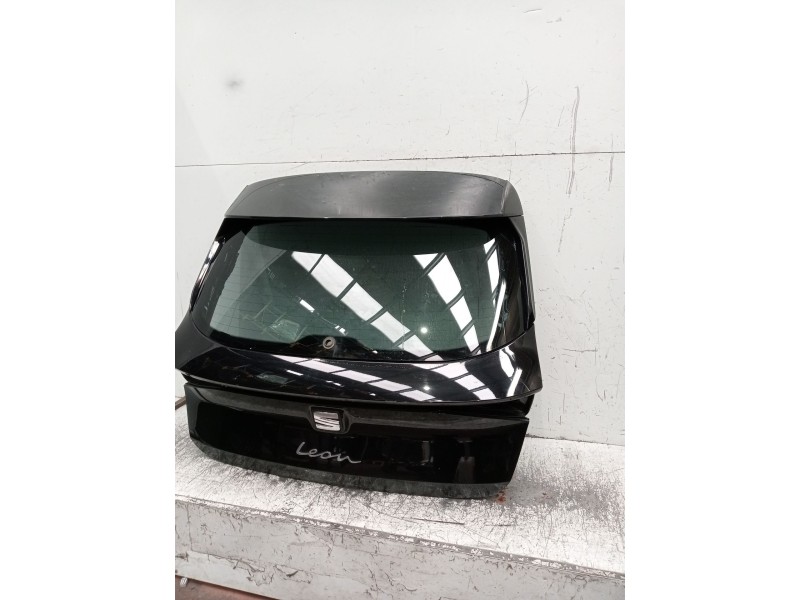 Recambio de porton trasero para seat leon sportstourer (kl8) referencia OEM IAM   