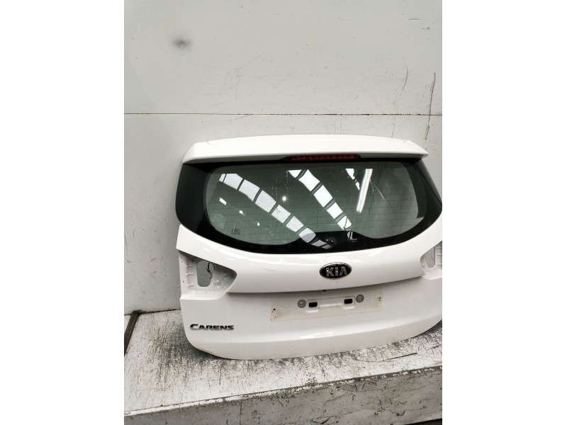 Recambio de porton trasero para kia carens ( ) referencia OEM IAM  5p 