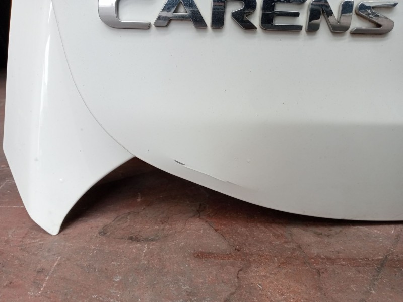 Recambio de porton trasero para kia carens ( ) referencia OEM IAM  5p 
