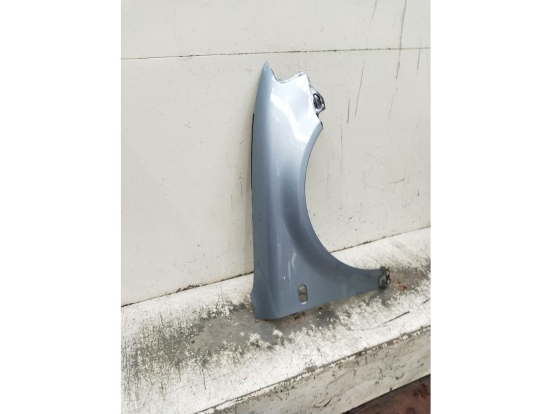 Recambio de aleta delantera izquierda para volkswagen passat b5 (3b2) 1.8 t referencia OEM IAM   