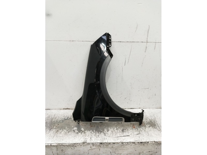 Recambio de aleta delantera derecha para opel antara cosmo 4x4 referencia OEM IAM   