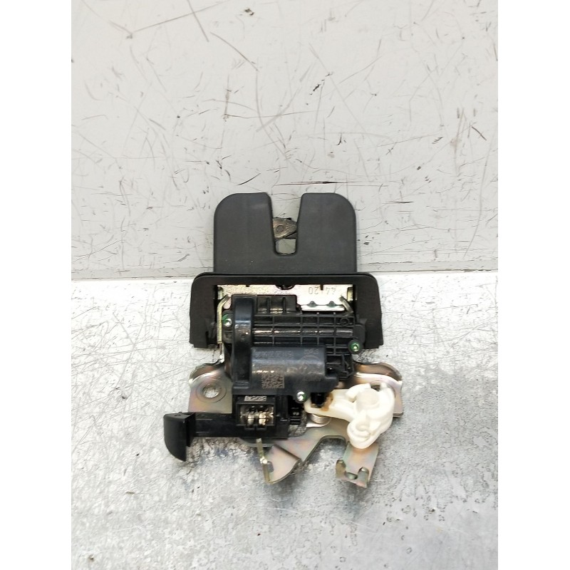 Recambio de motor cierre centralizado porton para seat leon sportstourer (kl8) referencia OEM IAM 5F082750509S  