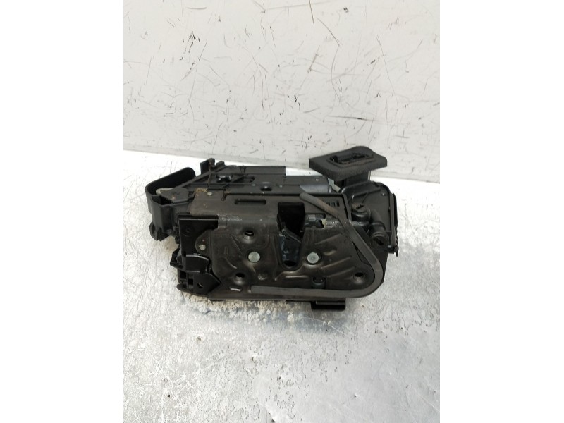 Recambio de motor cierre centralizado trasero derecho para seat leon sportstourer (kl8) referencia OEM IAM A6L5TA839016L  