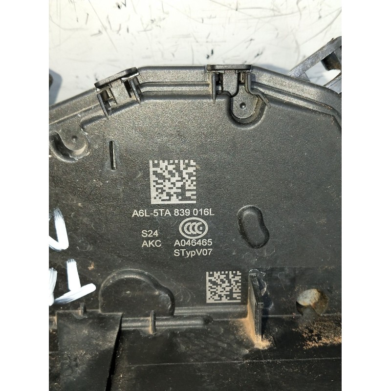 Recambio de motor cierre centralizado trasero derecho para seat leon sportstourer (kl8) referencia OEM IAM A6L5TA839016L  