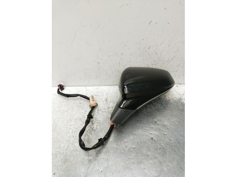 Recambio de retrovisor izquierdo para seat leon sportstourer (kl8) referencia OEM IAM   