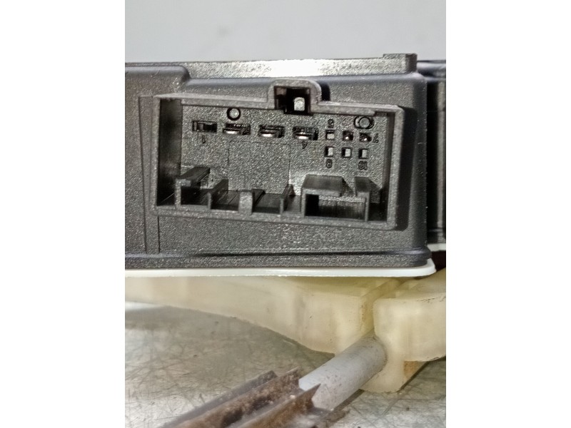 Recambio de elevalunas trasero derecho para seat leon sportstourer (kl8) referencia OEM IAM  5p 