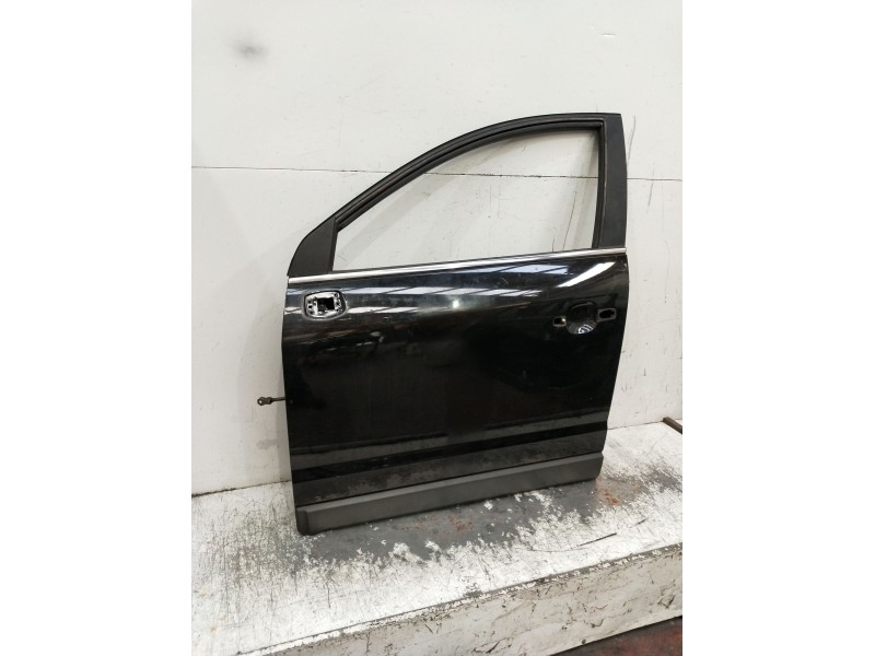 Recambio de puerta delantera izquierda para opel antara cosmo 4x4 referencia OEM IAM  5p 