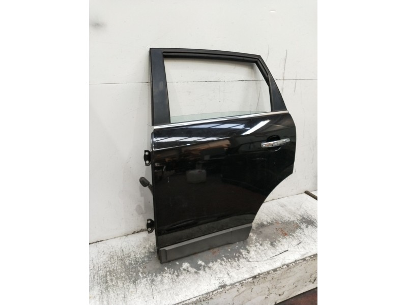 Recambio de puerta trasera izquierda para opel antara cosmo 4x4 referencia OEM IAM  5p 