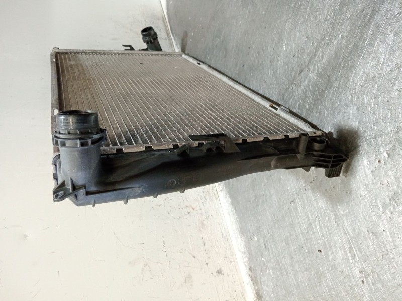 Recambio de radiador agua para bmw serie 3 berlina (e90) 320d referencia OEM IAM 5502952  