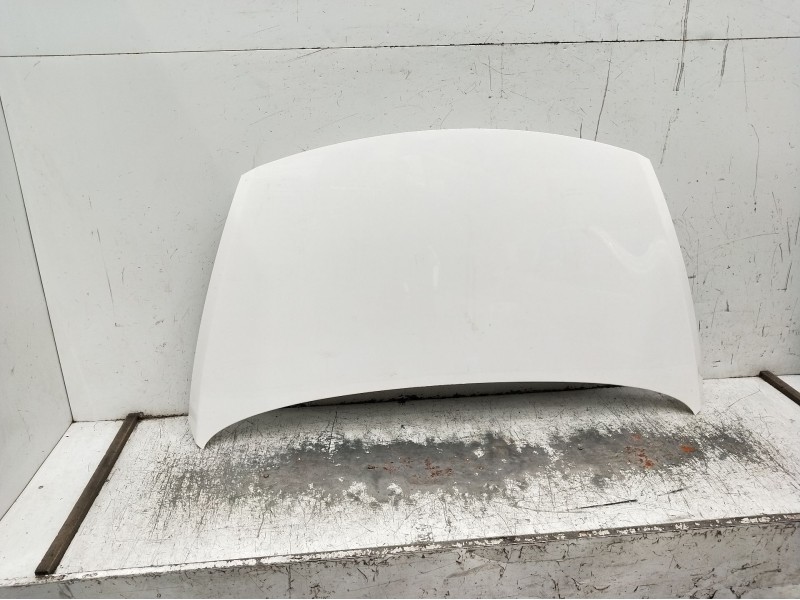Recambio de capot para kia carens ( ) referencia OEM IAM   
