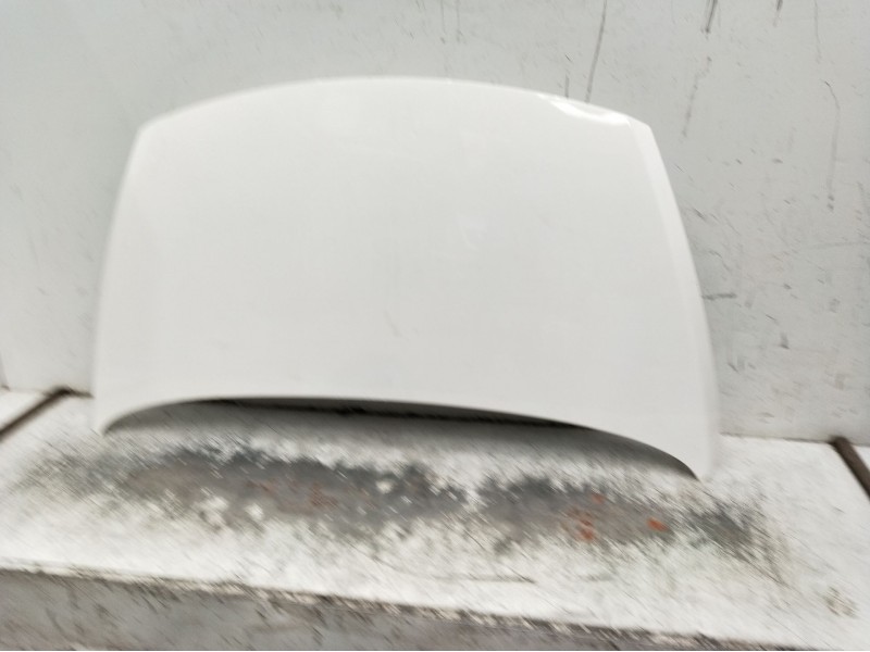 Recambio de capot para kia carens ( ) referencia OEM IAM   