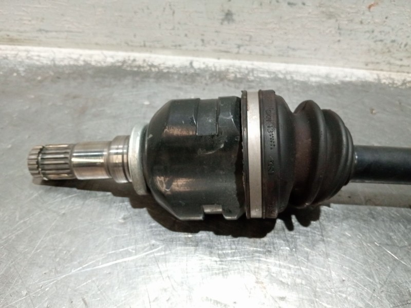 Recambio de transmision delantera derecha para toyota yaris live referencia OEM IAM 434100D331  